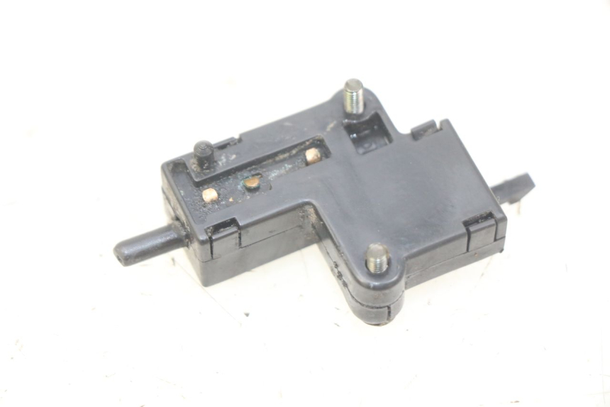 photo de INTERRUPTOR DE EMBREAGEM KAWASAKI ZX-6R ZX6R 600 (1995 - 1997) - Zoom do estado de desgaste