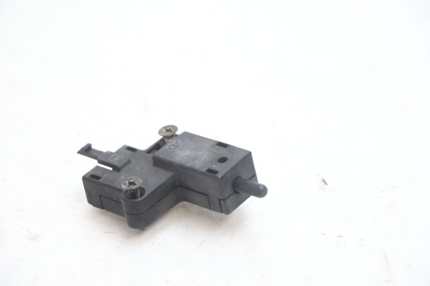 photo de INTERRUPTOR DE EMBREAGEM KAWASAKI ZX-6R ZX6R 600 (1995 - 1997) - Zoom do estado de desgaste