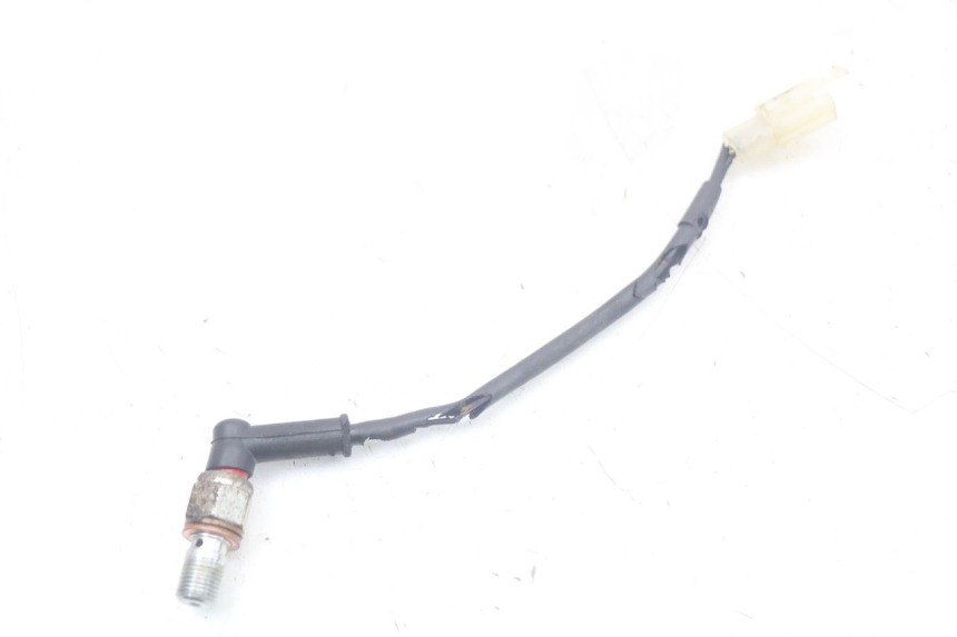 photo de INTERRUPTOR DE LUZ DE FREIO TRASEIRO QUADRO 3D S 350 (2013 - 2018) - Vista principal