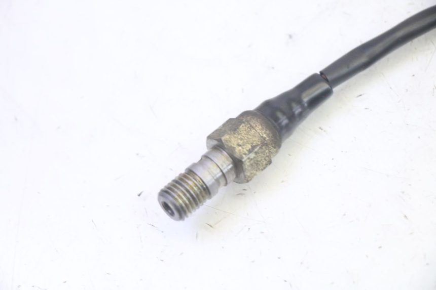 photo de INTERRUPTOR DE LUZ DE FREIO TRASEIRA ADIVA AD3 300 (2014 - 2020) - Zoom do estado de desgaste