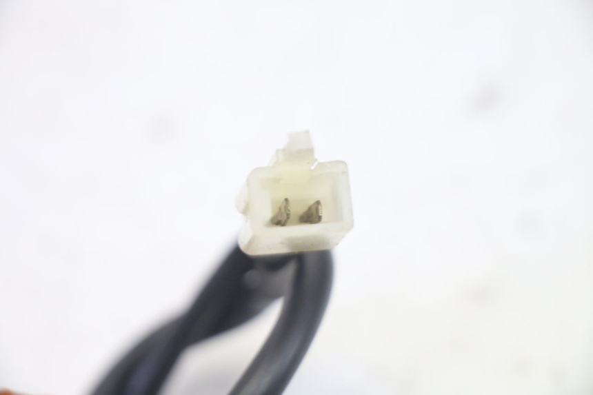 photo de INTERRUPTOR DE LUZ DE FREIO TRASEIRA ADIVA AD3 300 (2014 - 2020) - Ampliação técnica