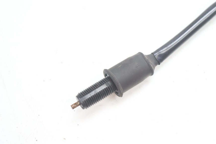 photo de INTERRUPTOR DE LUZ DE FREIO TRASEIRO KAWASAKI ER-6 ER6 N 650 (2005 - 2009) - Detalhe da peça