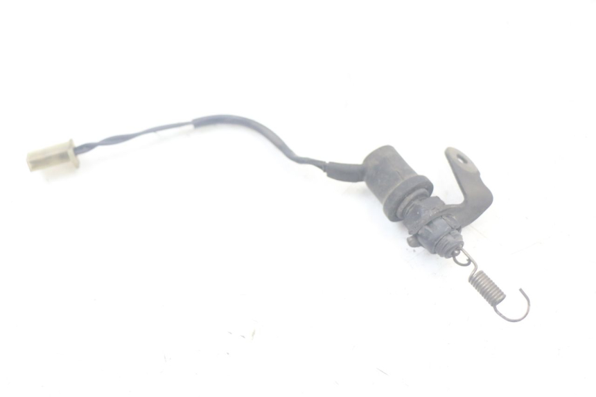 photo de INTERRUPTOR DE LUZ DE FREIO TRASEIRO YAMAHA FJ 3CX 1200 (1986 - 1996) - Zoom do estado de desgaste