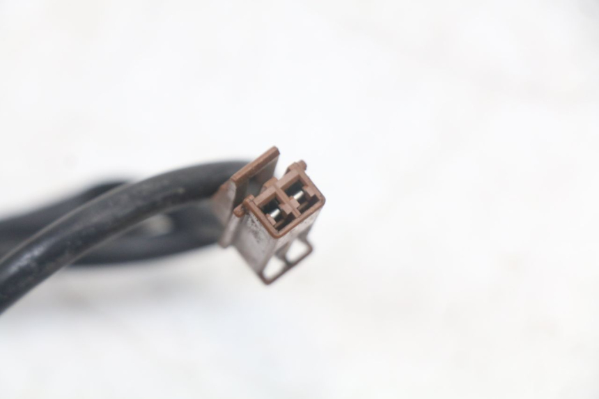 photo de INTERRUPTOR DE LUZ DE FREIO TRASEIRO YAMAHA FJR ABS 1300 (2006 - 2012) - Ampliação técnica