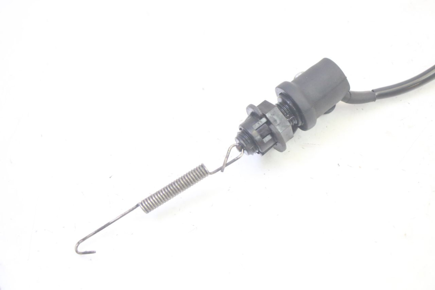 photo de INTERRUPTOR DE LUZ DE FREIO TRASEIRO YAMAHA FJR ABS 1300 (2006 - 2012) - Zoom do estado de desgaste