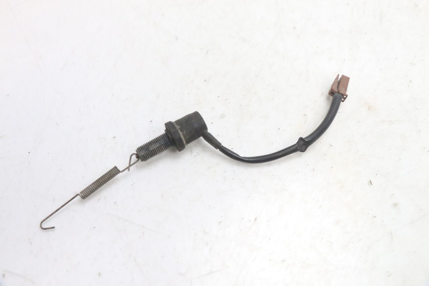 photo de INTERRUPTOR DA LUZ DE FREIO TRASEIRA YAMAHA FJR 1300 (2001 - 2005) - Vista principal