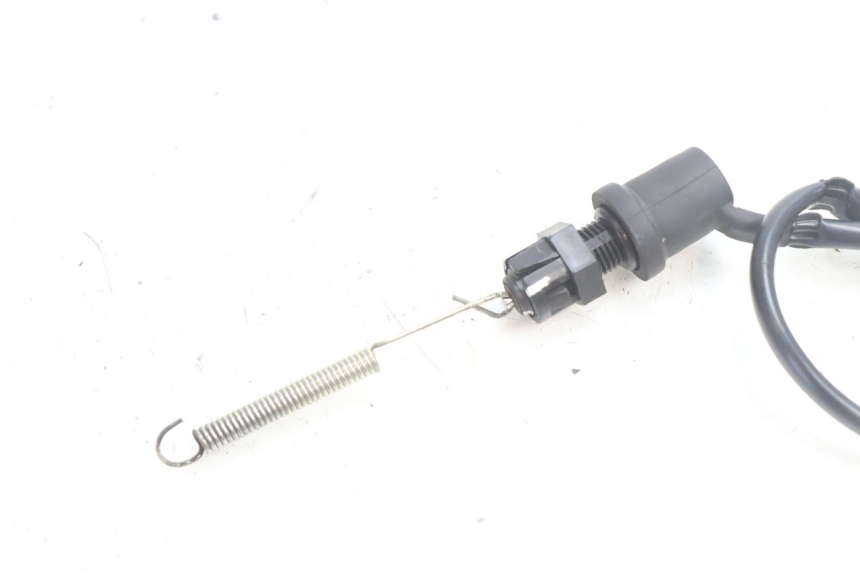 photo de INTERRUPTOR DE LUZ DE FREIO TRASEIRO YAMAHA FZ8 800 (2010 - 2016) - Detalhe da peça
