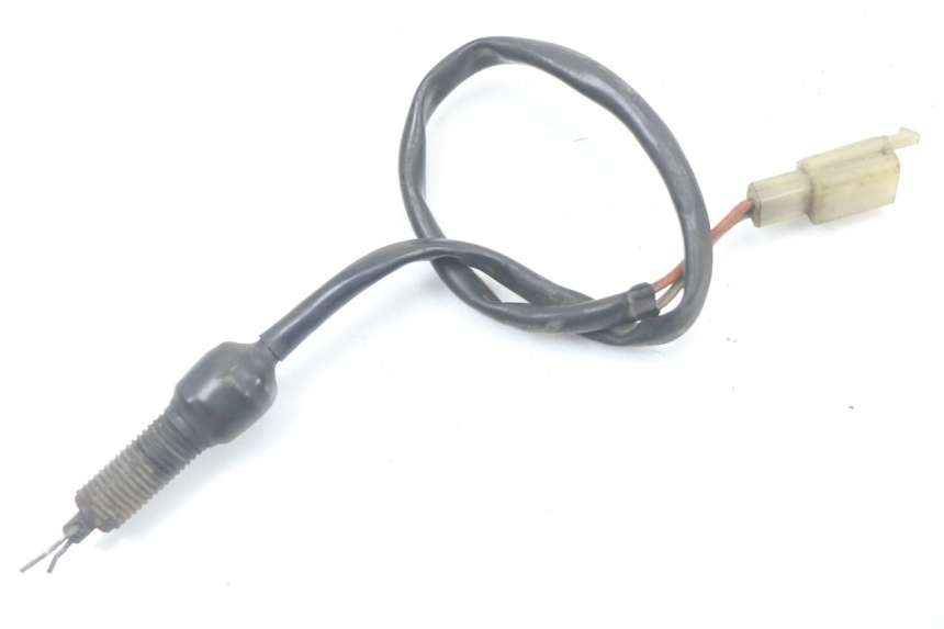 photo de INTERRUPTOR DE LUZ DE FREIO TRASEIRA SUZUKI GN 125 (1997 - 2000) - Vista principal