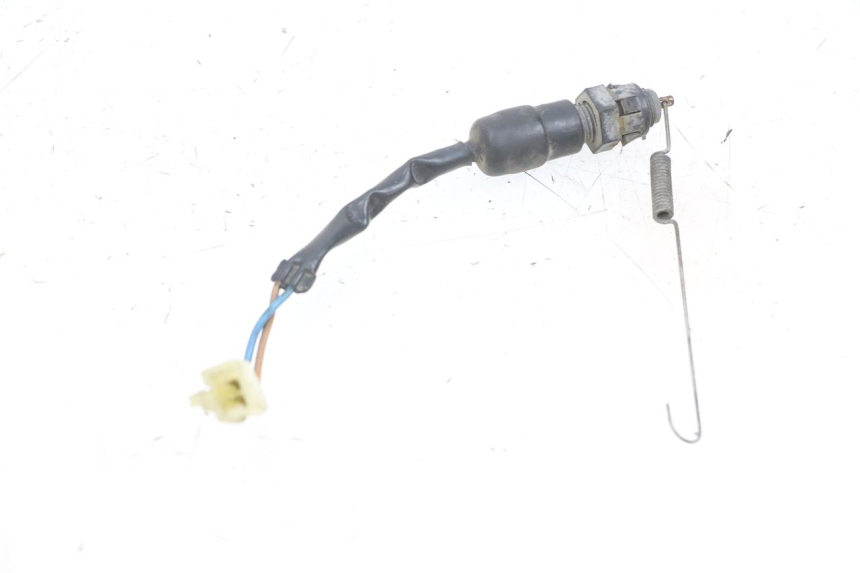 photo de INTERRUPTOR DE LUZ DE FREIO TRASEIRO KAWASAKI GPX R WARBIRD 600 (1988 - 1993) - Zoom do estado de desgaste