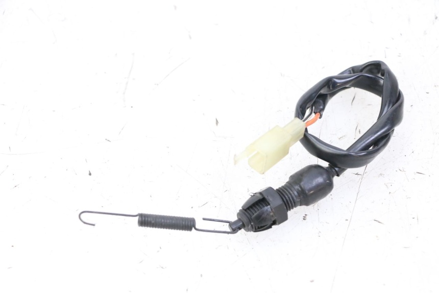 photo de INTERRUPTOR DE LUZ DE FREIO TRASEIRO SUZUKI GSR 750 (2011 - 2017) - Vista principal