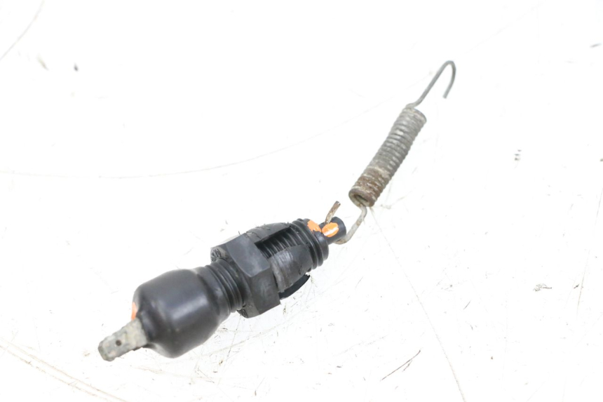 photo de INTERRUPTOR DE LUZ DE FREIO TRASEIRO SUZUKI GSXR GSX-R 1000 (2003 - 2004) - Vista principal