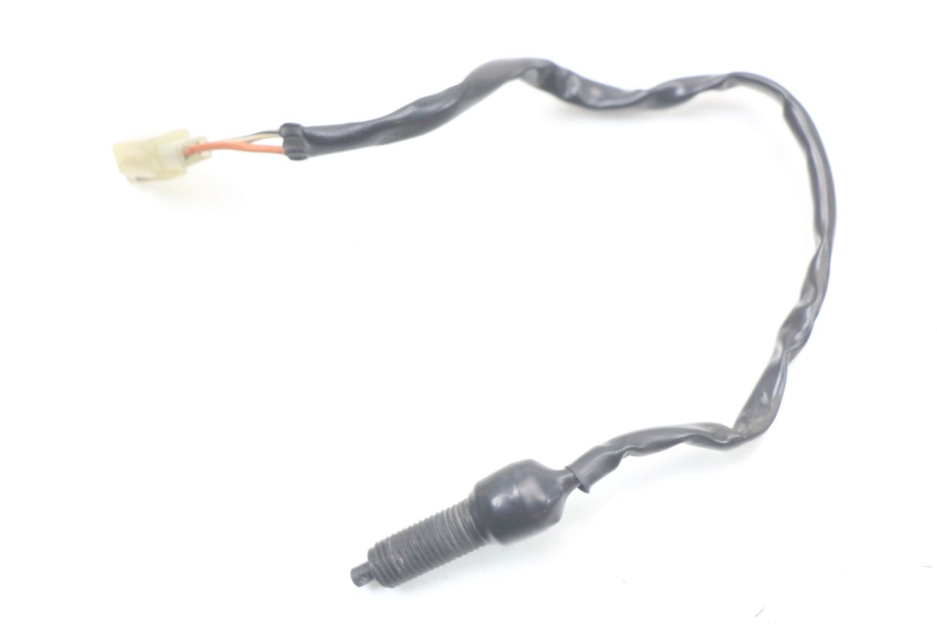 photo de INTERRUPTOR DA LUZ DE FREIO TRASEIRA SUZUKI GZ MARAUDER 125 (1998 - 2004) - Vista principal