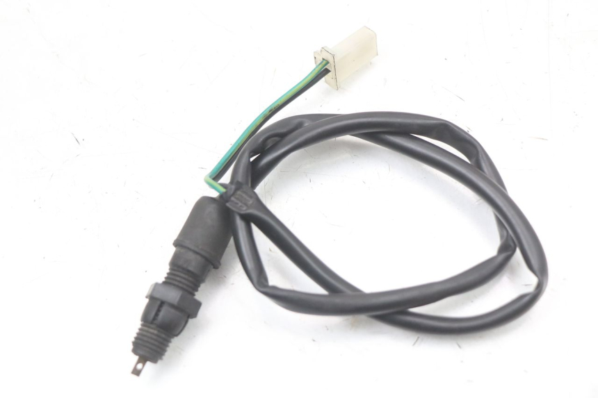 photo de INTERRUPTOR DA LUZ DE FREIO TRASEIRA KYMCO K-PW K-PIPE 50 (2012 - 2017) - Zoom do estado de desgaste