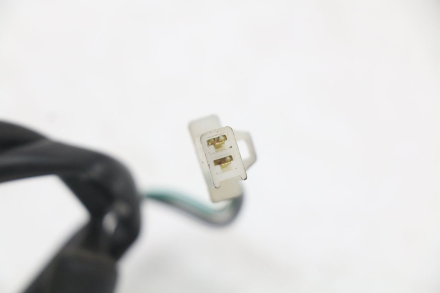 photo de INTERRUPTOR DA LUZ DE FREIO TRASEIRA KYMCO K-PW K-PIPE 50 (2012 - 2017) - Outro ângulo de visão