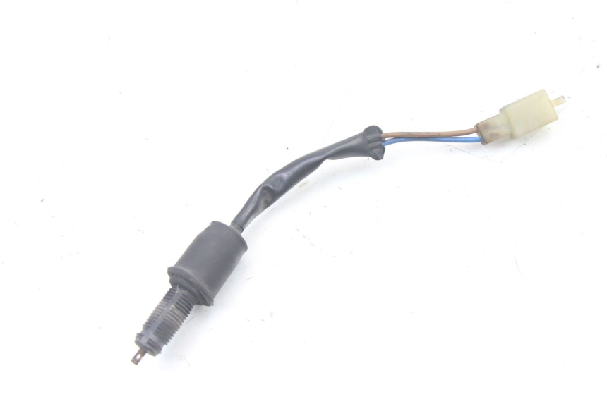 photo de INTERRUPTOR DE LUZ DE FREIO TRASEIRO KAWASAKI ZR7 ZR-7 S 750 (1999 - 2004) - Vista principal