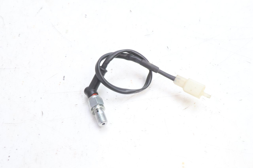 photo de INTERRUPTOR DA LUZ DE FREIO TRASEIRA RIEJU MRT PRO SUPERMOTARD 50 (2007 - 2018) - Zoom do estado de desgaste