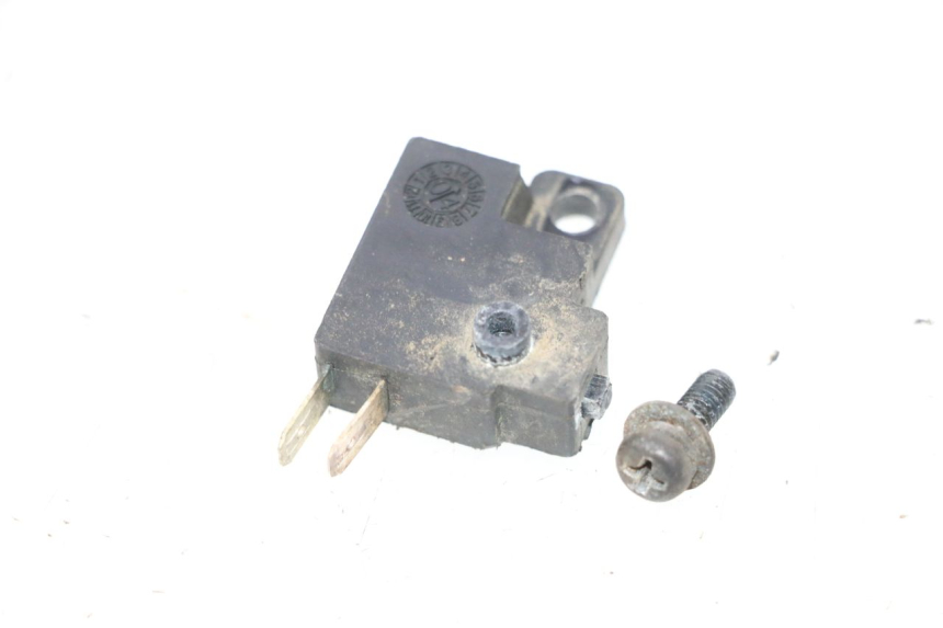 photo de INTERRUPTOR DA LUZ DE FREIO TRASEIRA KYMCO MXU R 250 (2004 - 2010) - Vista geral