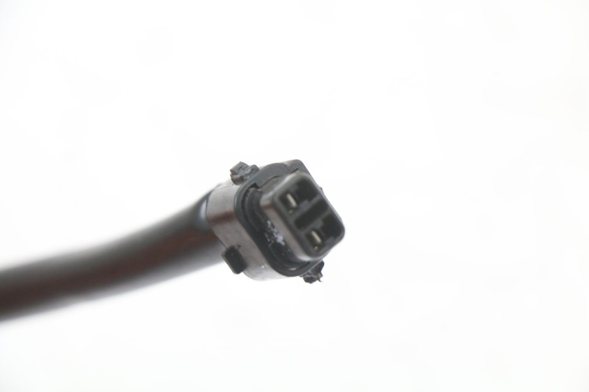 photo de INTERRUPTOR DE LUZ DE FREIO TRASEIRO KAWASAKI NINJA 400 (2018 - 2023) - Ampliação técnica