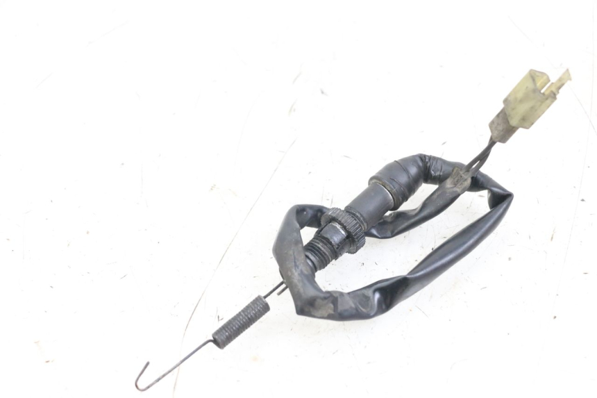 photo de INTERRUPTOR DE LUZ DE FREIO TRASEIRO HONDA NTV DEAUVILLE 650 (1998 - 2001) - Detalhe da peça