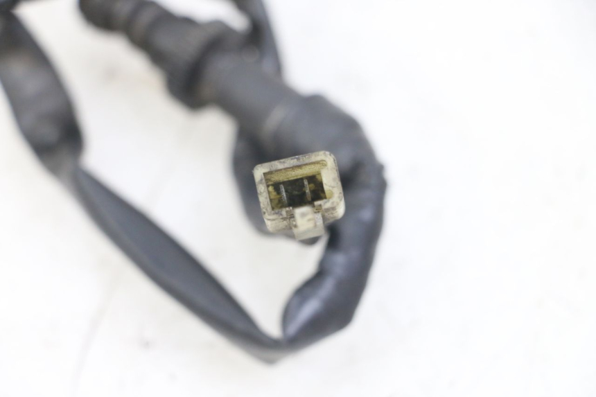 photo de INTERRUPTOR DE LUZ DE FREIO TRASEIRO HONDA NTV DEAUVILLE 650 (1998 - 2001) - Zoom do estado de desgaste