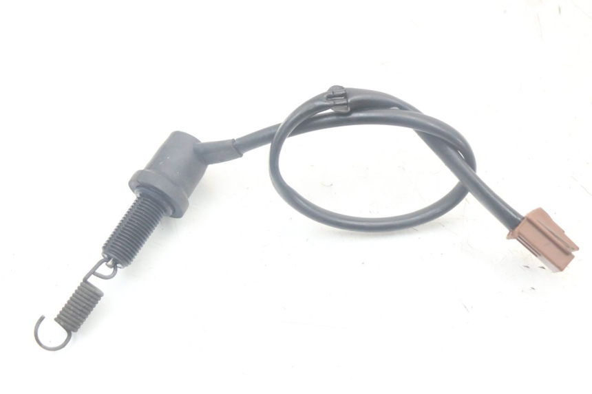 photo de INTERRUPTOR DE LUZ DE FREIO TRASEIRA YAMAHA TDM ABS 900 (2002 - 2014) - Detalhe da peça