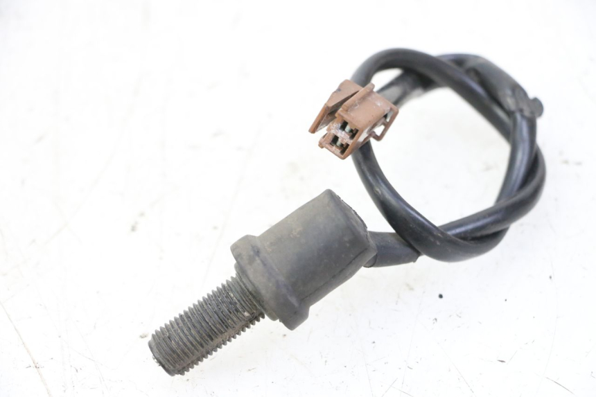 photo de INTERRUPTOR DA LUZ DE FREIO TRASEIRA YAMAHA TDM ABS 900 (2002 - 2014) - Vista principal