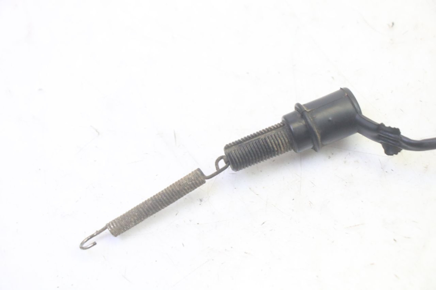 photo de INTERRUPTOR DE LUZ DE FREIO TRASEIRA YAMAHA TZR 50 (2008 - 2016) - Detalhe da peça
