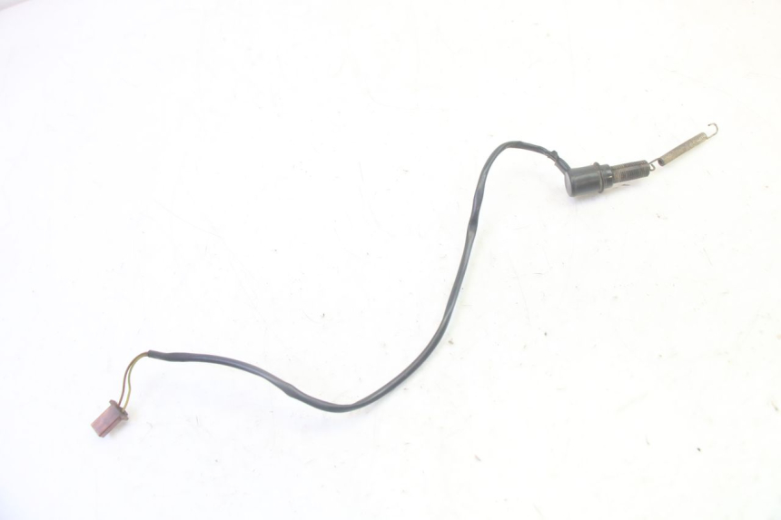 photo de INTERRUPTOR DE LUZ DE FREIO TRASEIRA YAMAHA TZR 50 (2008 - 2016) - Outro ângulo de visão