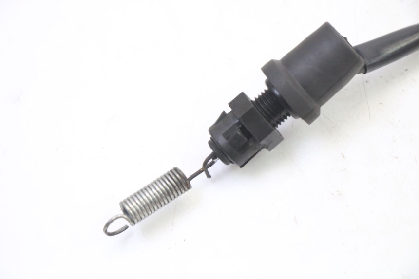 photo de INTERRUPTOR DA LUZ DE FREIO TRASEIRA YAMAHA XJ6 ABS 600 (2008 - 2016) - Detalhe da peça