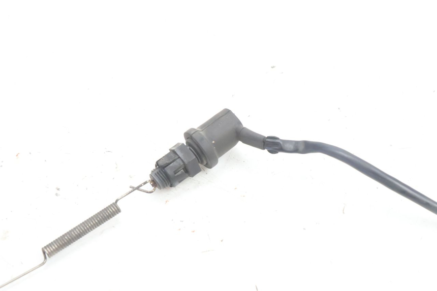 photo de INTERRUPTOR DE LUZ DE FREIO TRASEIRO YAMAHA XJR 1300 (1998 - 2002) - Zoom do estado de desgaste