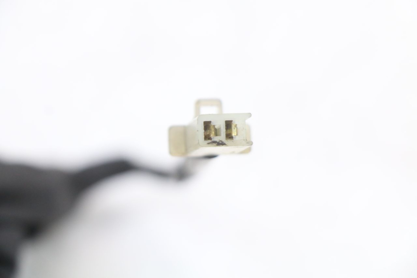 photo de INTERRUPTOR DE LUZ DE FREIO TRASEIRO YAMAHA XJS DIVERSION 600 (1997 - 1999) - Outro ângulo de visão