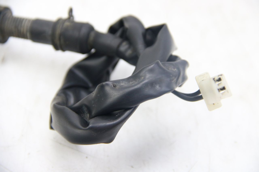 photo de INTERRUPTOR DE LUZ DE FREIO TRASEIRO HONDA XR L 125 (2003 - 2007) - Outro ângulo de visão