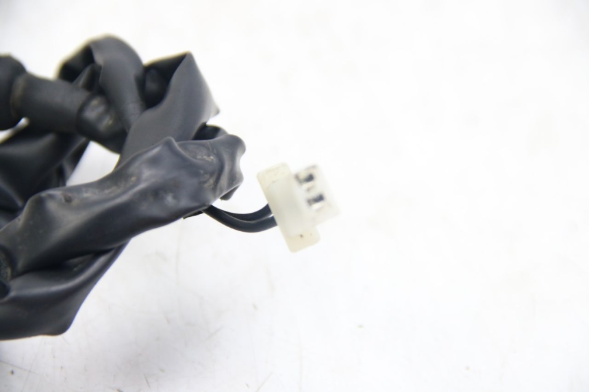 photo de INTERRUPTOR DE LUZ DE FREIO TRASEIRO HONDA XR L 125 (2003 - 2007) - Ampliação técnica