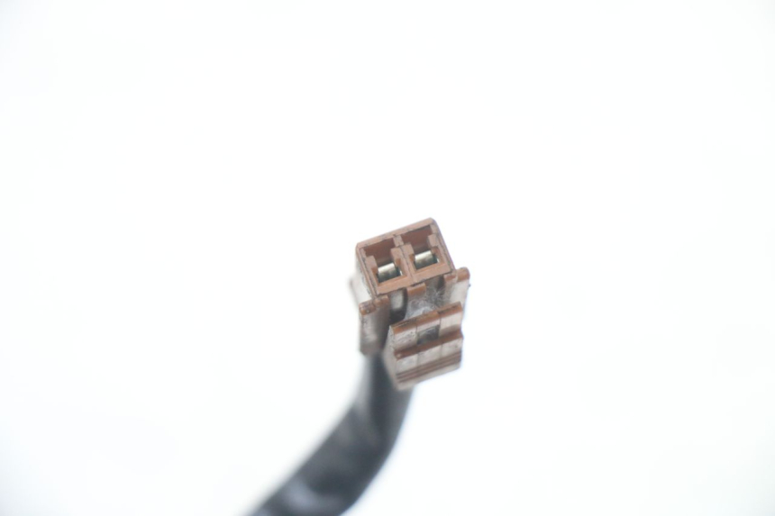 photo de INTERRUPTOR DE LUZ DE FREIO TRASEIRO YAMAHA FZS FAZER 600 (2001 - 2003) - Ampliação técnica