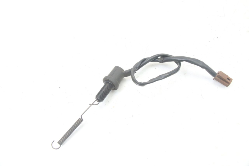 photo de INTERRUPTOR DE LUZ DE FREIO TRASEIRO YAMAHA FZS FAZER 600 (2001 - 2003) - Detalhe da peça
