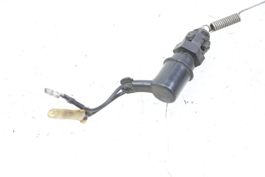 photo de INTERRUPTOR DE LUZ DE FREIO TRASEIRA YAMAHA SR 125 (1982 - 2003) - Outro ângulo de visão
