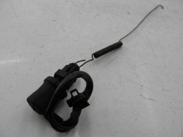photo de INTERRUPTOR DE LUZ DE FREIO TRASEIRO YAMAHA XJR 1300 (1998 - 2002) - Vista principal