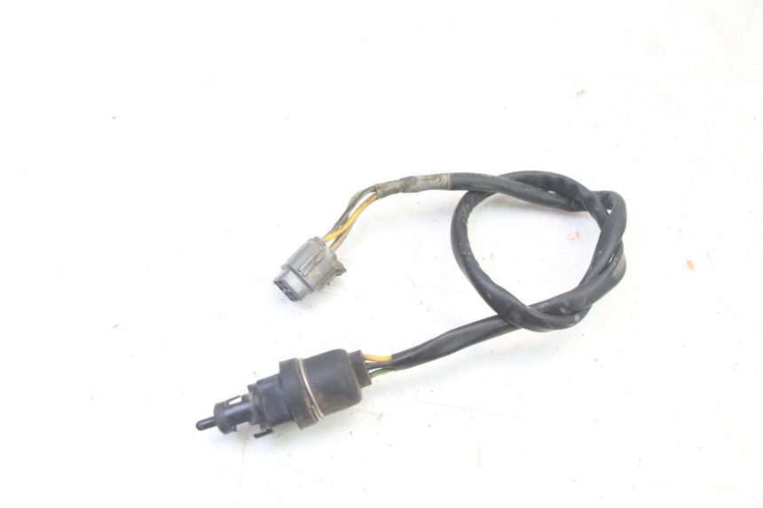 photo de INTERRUPTOR DA LUZ DE FREIO TRASEIRA YAMAHA YFM BRUIN 350 (2003 - 2009) - Detalhe da peça