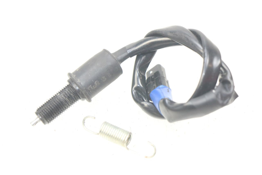 photo de INTERRUPTOR DE LUZ DE FREIO TRASEIRA KAWASAKI Z 650 (2016 - 2019) - Zoom do estado de desgaste