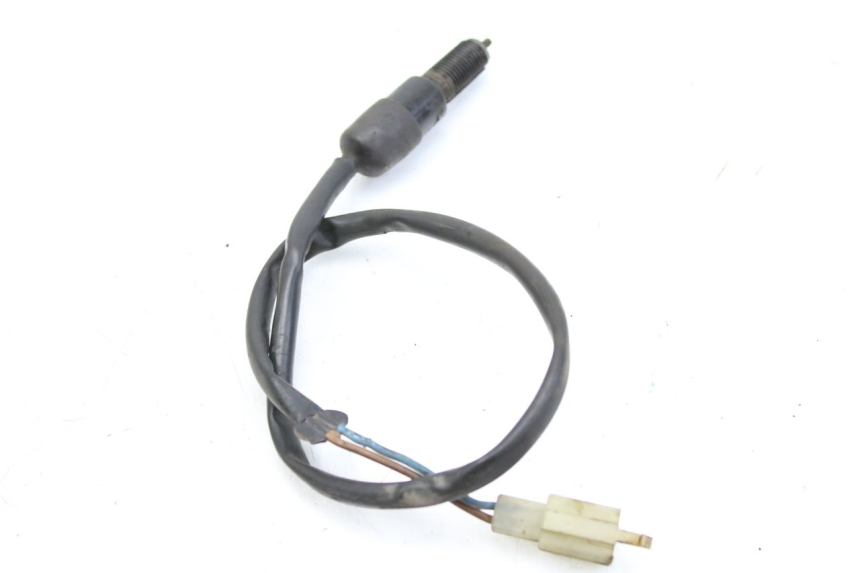 photo de INTERRUPTOR DE LUZ DE FREIO TRASEIRO KAWASAKI ZEPHYR 1100 ( - 1995) - Detalhe da peça