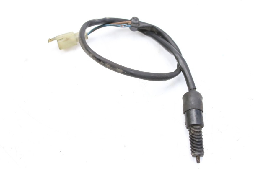 photo de INTERRUPTOR DE LUZ DE FREIO TRASEIRO KAWASAKI ZEPHYR 1100 ( - 1995) - Zoom do estado de desgaste