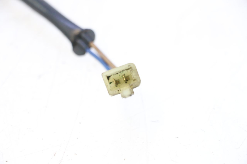 photo de INTERRUPTOR DE LUZ DE FREIO TRASEIRA KAWASAKI ZX-6R ZX6R 600 (1995 - 1997) - Zoom do estado de desgaste