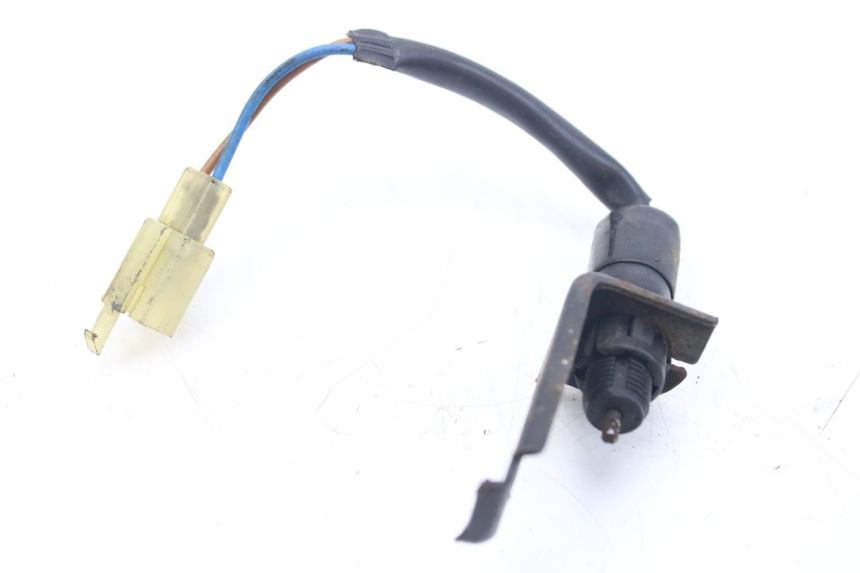 photo de INTERRUPTOR DE LUZ DE FREIO TRASEIRO KAWASAKI ZZR 600 (1995 - 2004) - Vista principal
