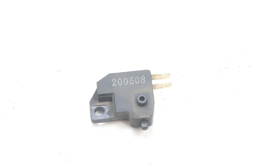 photo de INTERRUPTOR DE LUZ DE FREIO DIREITO KYMCO AGILITY 16+ 4T 50 (2018 - 2023) - Vista principal