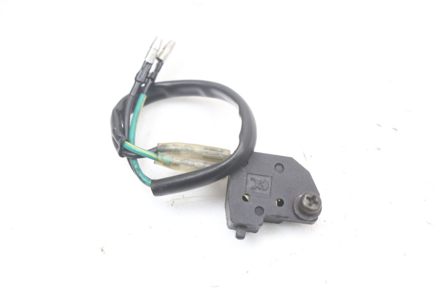 photo de INTERRUPTOR DE LUZ DE FREIO DIREITO KYMCO AGILITY 4T 50 (2005 - 2018) - Detalhe da peça