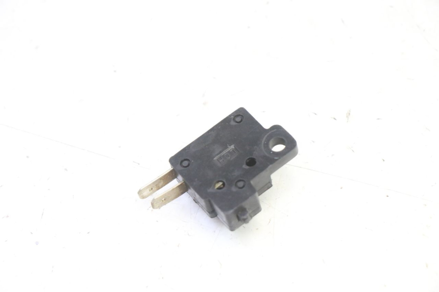 photo de INTERRUPTOR DE LUZ DE FREIO DIREITO KYMCO AGILITY 4T 50 (2005 - 2018) - Detalhe da peça