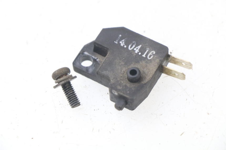 photo de INTERRUPTOR DE LUZ DE FREIO DIREITO KYMCO AGILITY CITY 2T 50 (2008 - 2016) - Vista principal