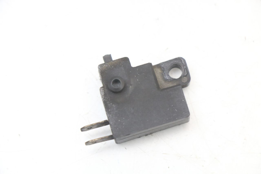 photo de INTERRUPTOR DE LUZ DE FREIO DIREITO KYMCO AGILITY RS 4T 50 (2009 - 2013) - Vista principal