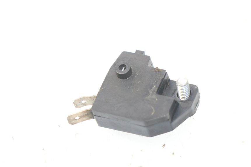 photo de INTERRUPTOR DE LUZ DE FREIO DIREITO MV AGUSTA BRUTALE R WALLY 910 (2008 - 2008) - Zoom do estado de desgaste