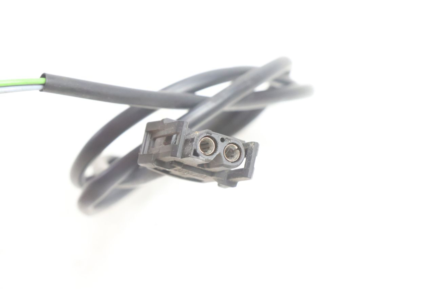 photo de INTERRUPTOR DE LUZ DE FREIO DIREITO BMW C1 125 (2000 - 2003) - Outro ângulo de visão